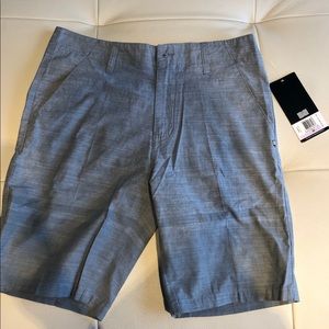 Oakley Golf shorts. 32” waist slim fit. NWT